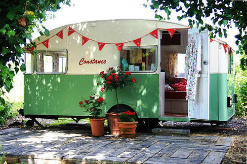 Constance 1956 Vintage Caravan (via snailtrail.co.uk vw camper hire)