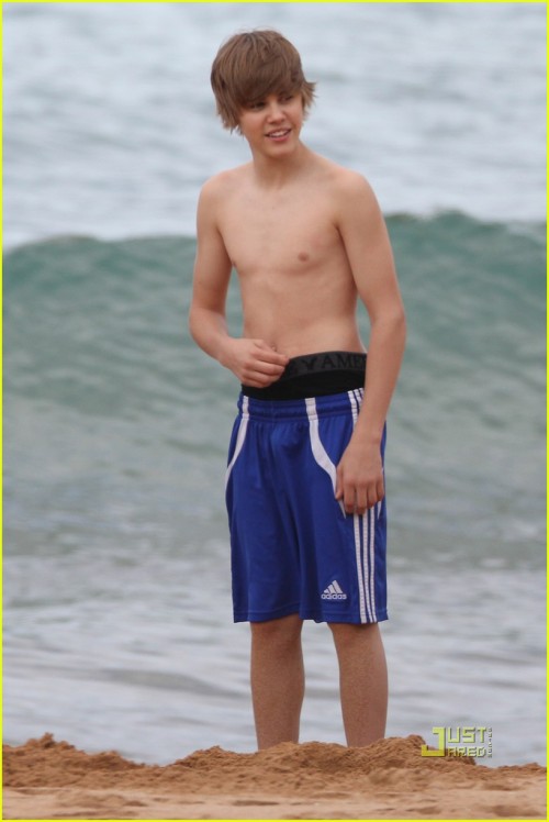 justin bieber on the beach shirtless. Notes. Justin Bieber shirtless
