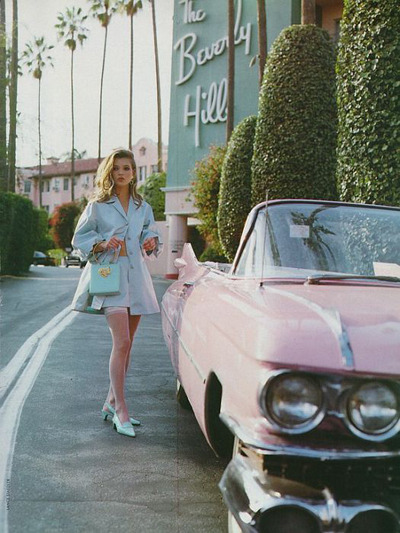 vintageamours:

(via lifelikedream) What girl wouldn’t want to have a pink car, we do xxxxxxAmour girls
