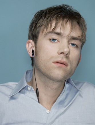 Vote THE DAMON ALBARN THREAD for Best New Thread Started in 2010 