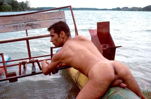 Messing about on the river. #foreskinfriday
