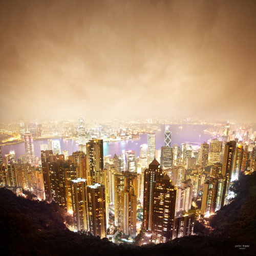 Hong Kong Skyline 2010. hong kong skyline (by
