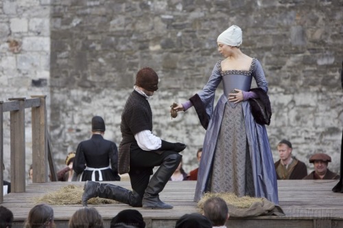 The execution of Anne Boleyn portraited by Natalie Dormer in The Tudors 