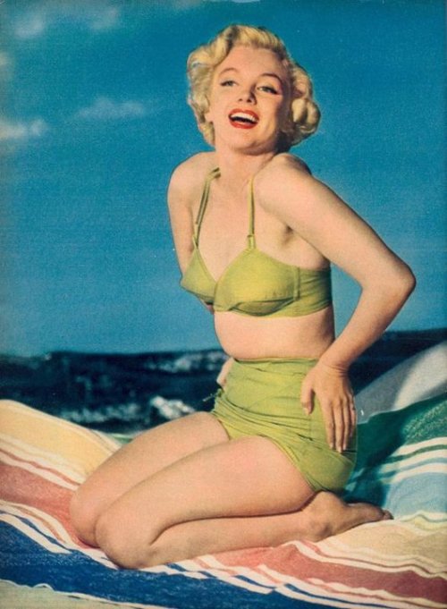 vintagegal Marilyn Monroe Gorgeous beach babe vintagegal Marilyn Monroe