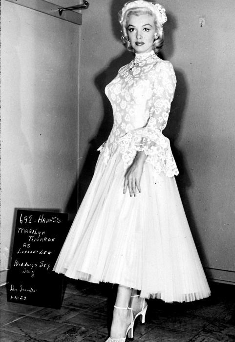 santobordello Marilyn Monroe Wedding dress I wonder if anyone recreated 