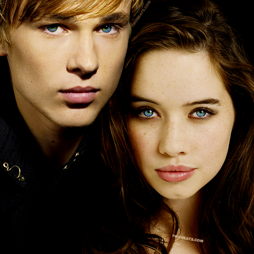 william moseley and anna popplewell. William Moseley and Anna