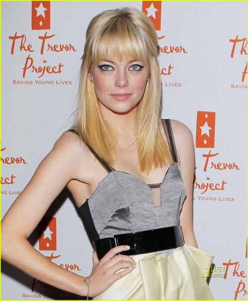 jennagaling:

yelyahwilliams:

thedailywhat:

First Look of the Day: Emma Stone, at the Hollywood Palladium for the Trevor Live fundraiser, reveals the look she’ll be sporting for the duration of her role as Gwen Stacy in Marc Webb’s Spider-Man reboot.
[justjared.]

I think she looks breath taking as a blonde!! 

wahhh I loved her red!!

don&#8217;t worry, she&#8217;ll be back.