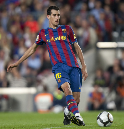 Biscuits bulge Filed under sergio busquets