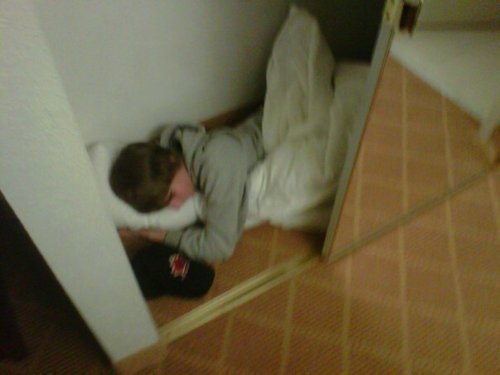 justin bieber sleeping in a closet. #justin bieber