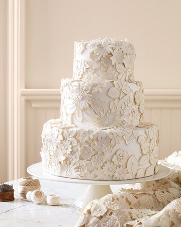 White Lace Wedding Cake 29 January 2011