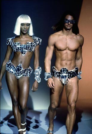 Naomi Campbell and Marcus Schenkenberg for Thierry Mugler 8230