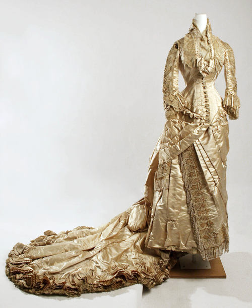 Wedding dress ca. 1880 via The Costume Institute of The Metropolitan Museum of Artt
