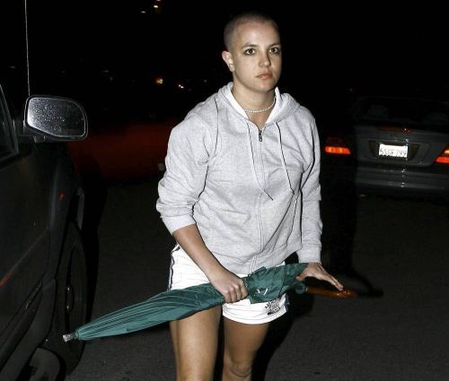 britney spears bald umbrella. Tagged: ritney spears