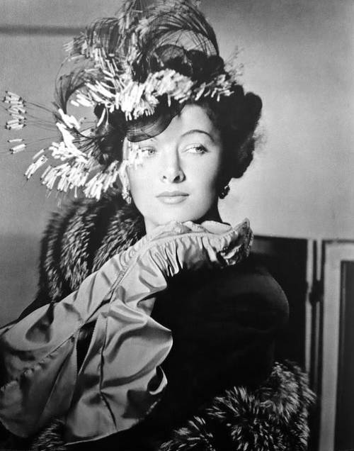 Myrna Loy in a funny hat 1930s photo by Horst P Horst 1 year ago48 notes