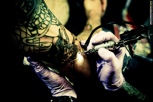 awesome tattoo tattoo artist tattoo gun tattoo shop skull scary top 