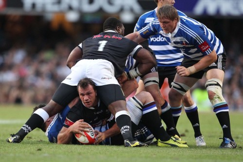 giantsorcowboys:

Rugby Rules #27
You never know where you’ll end up in play!
Bismarck du Plessis knows this well!
