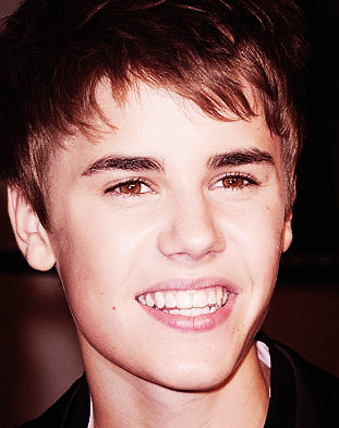 justin bieber smiling cute. Hot+pictures+of+justin+ieber+smiling Latest photos wallpapers ellen got
