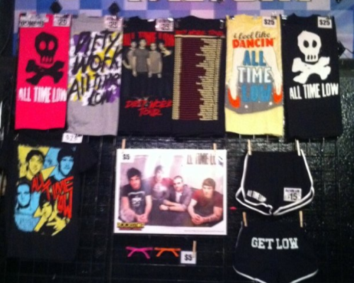 samanthaterror All Time Low's Dirty Work Tour Merch so here you go