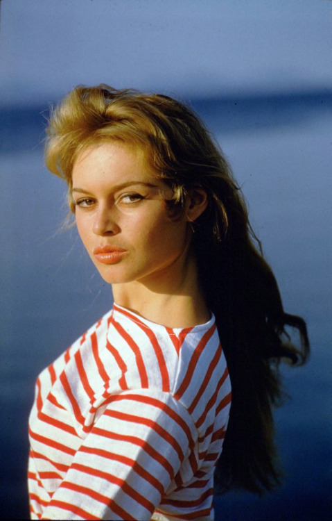 vintagegal Brigitte Bardot 1950's 