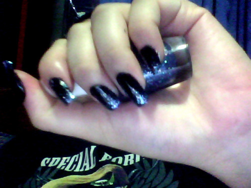 Now my nails are like this… I really have a lot of free time…