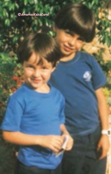 Kaká (na direita) & Rodrigo .. seu irmão!  QUE FOFOS *-* S2