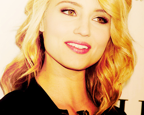 dianna agron eyes. dianna agron middot; glee. look at