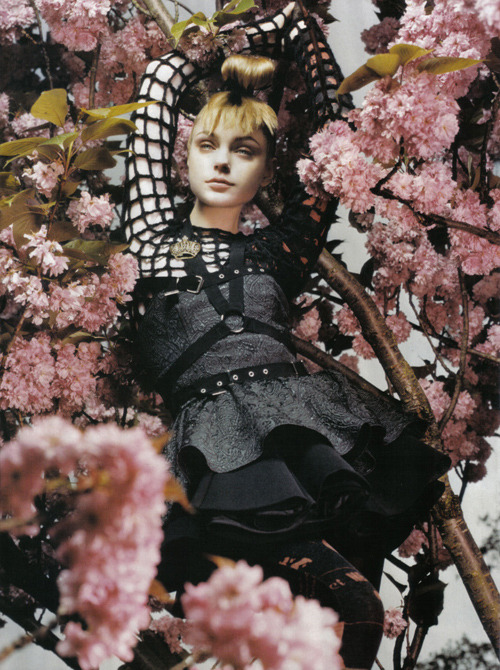 Jessica Stam by Solve Sundsb for Vogue Italia 25 19 May 2011