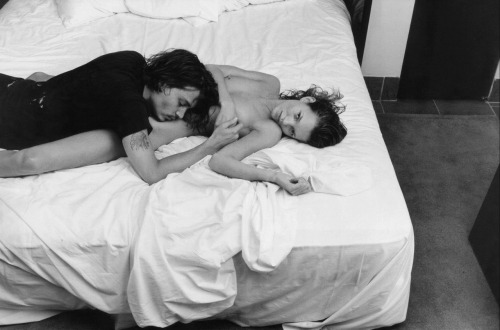 johnny depp and kate moss by annie. Johnny Depp amp;amp; Kate Moss, Annie Leibovitz, 1994. Johnny Depp amp; Kate Moss, Annie Leibovitz, 1994.