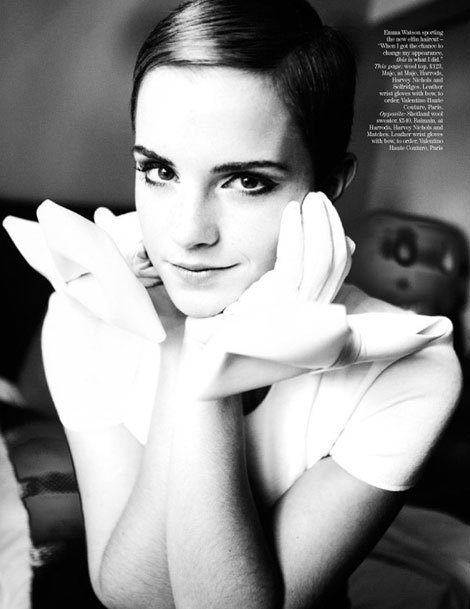 emma watson vogue shoot 2011. Emma Watson Covers Vogue,