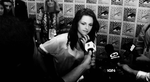 Did you get to keep the wedding dress?Kristen: No
