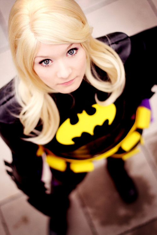 Today was one of my best days on Tumblr EVER. I have never received so many nice messages and positive feedback before! Furthermore I reached 80 FOLLOWERS!! This is absolutely incredible! I don&#8217;t deserve this! Guys, you are AWESOME!!  ♥♥♥
By the way here&#8217;s another picture of my unfinished Batgirl/Stephanie Brown costume. I really hope you like it!! [Costume made by me; Photo + Edit by Acorea]