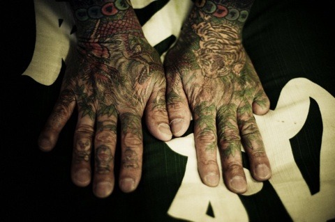 Yakuza Hand Tattoo 160 Soichiro One cuts off one 39s finger to make