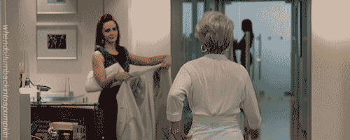 whendoiturnbackintoapumpkin:<br /><br />I know the quality of this gif suck a lot, but I wanted to make one of her walking away so… yeah.<br />