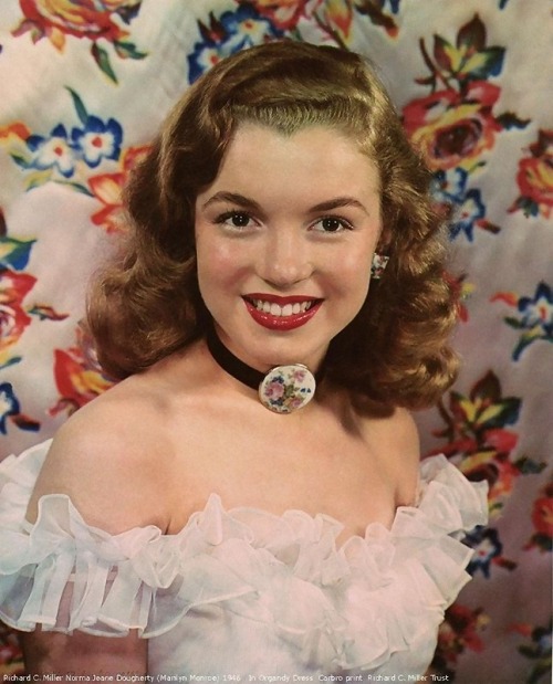 retrogasm Norma Jean Dougherty age 20 I often wish Hollywood had never 