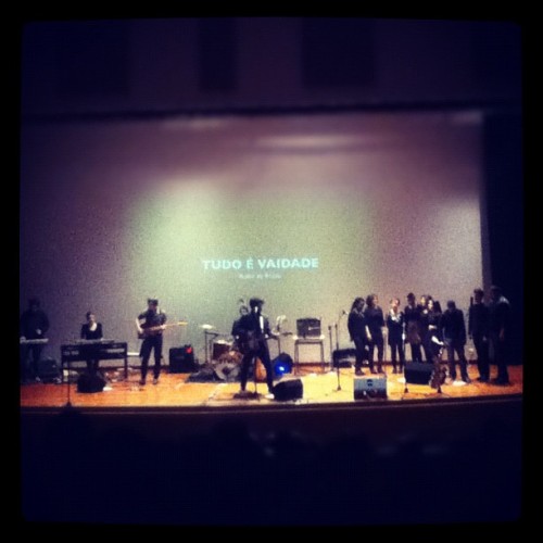 o concerto do @jonataspires  (Taken with instagram)