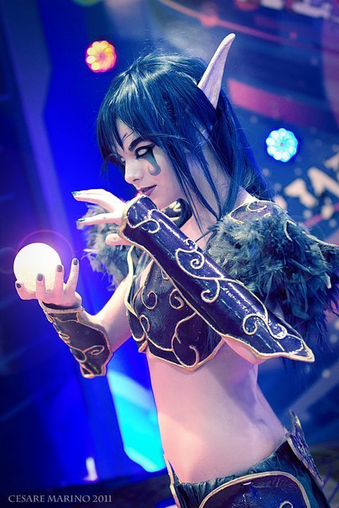 Night Elf from World of WarcraftCosplayer: Bl0oDy4nGeLPhotographer: Cesare Marino