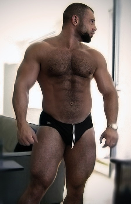 muscleaddict:

If you are bored, I can find someone else to suck me…
