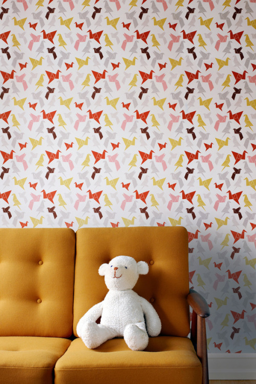 homedesigning:

Things we’re loving today: Origami wallpaper | Dottir & Sonur
