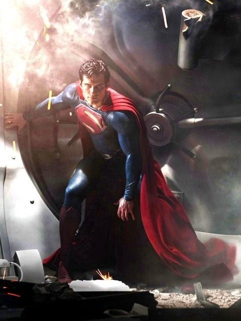 Henry Cavill as Superman in MAN OF STEEL 2013 