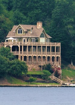 wait, stop. can i pleaseeee live here?