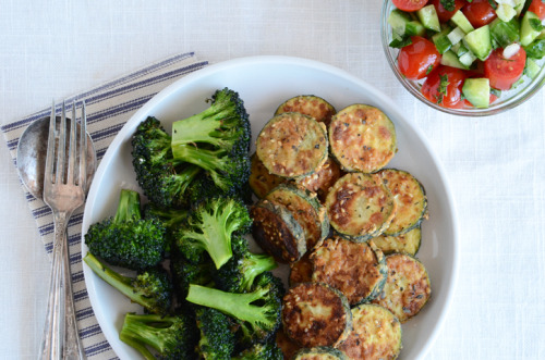  Roasted Zucchini and Broccoli with Salad 