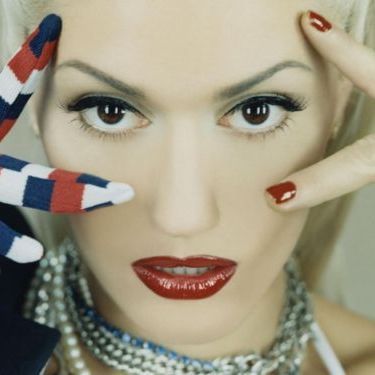 Gwen Stefani Luxurious
