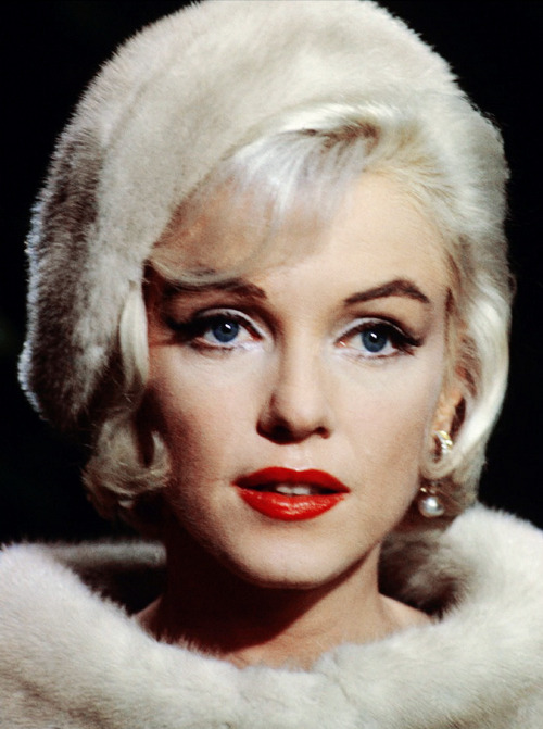 valleyofthedolls Marilyn Monroe in Something's Got To Give by