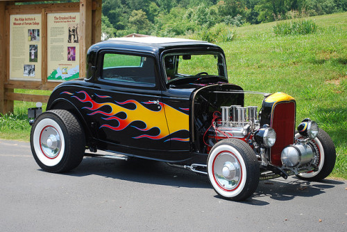 Hot Rod by Well Oiled Machines on Flickr.