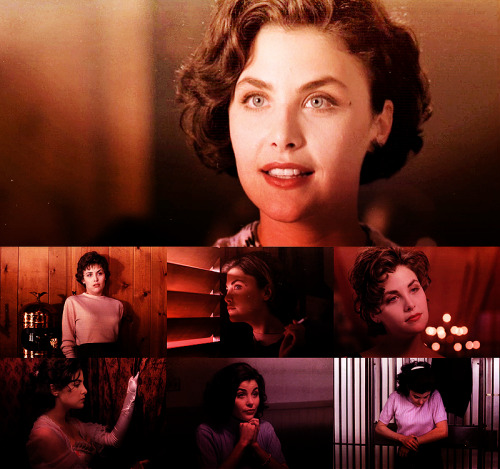 TOP 15 FEMALE TV-CHARACTERS (IN ALPHABETICAL ORDER) AUDREY HORNE (TWIN PEAKS) Audrey Horne: Oh, yes I do. I&#8217;m Audrey Horne and I get what I want. 