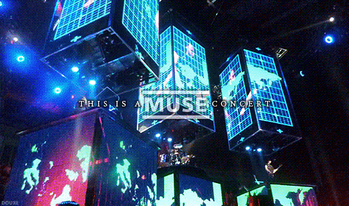 zetasandsatellites: You haven’t experienced a full life unless you have seen Muse live. It’s a spectacle. 